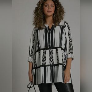 NWOT Ulla Popken Mixed Print Trimmed Tiered Ruffle Tunic Shirt